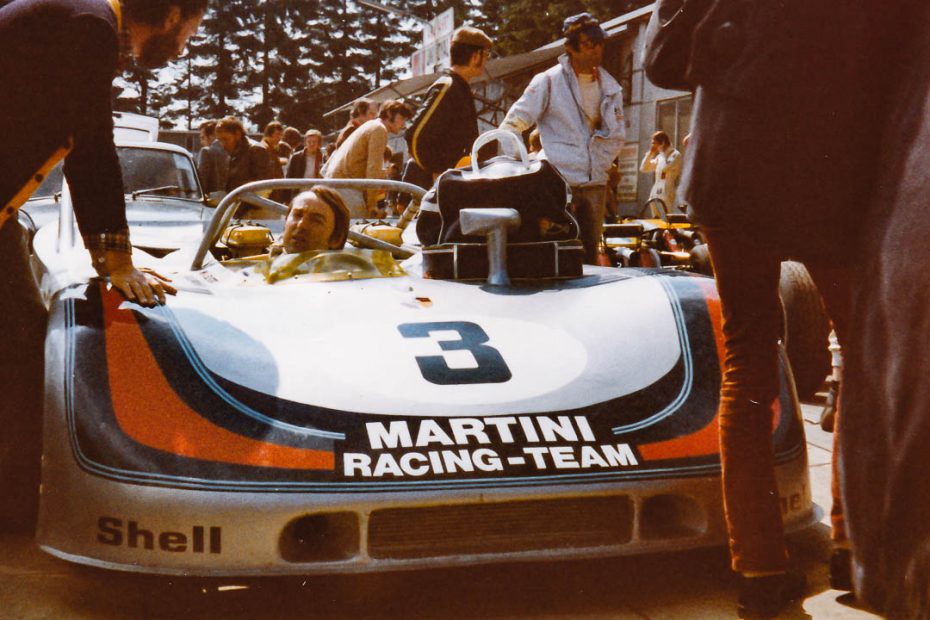 Gerard Larrousse und Vic Elford mit ihrem Martini-Porsche 908. Die Sieger im Jahr 1971.  Foto: Udo Klinkel